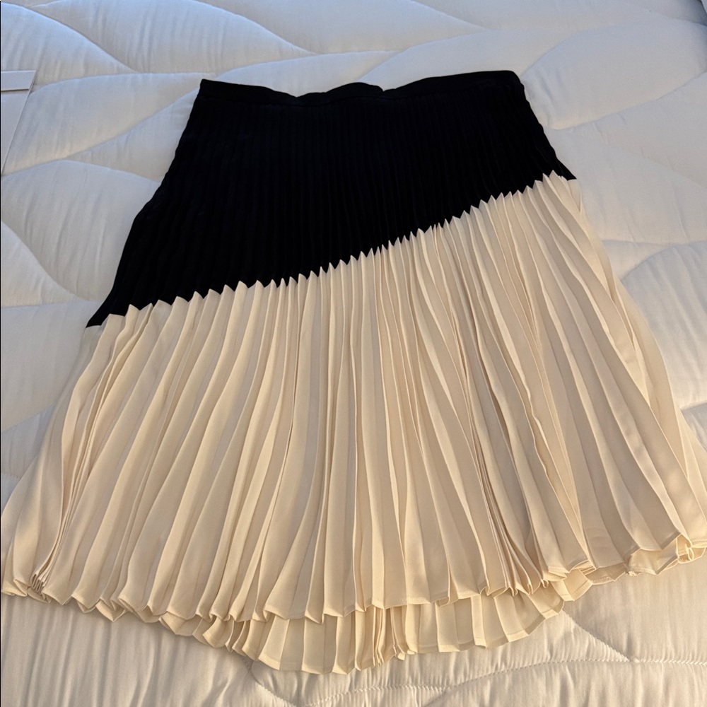 Express Black and White Pleated Midi Skirt